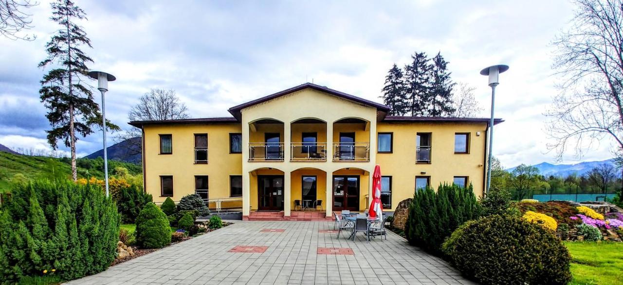 Wellness Villa Liptov Липтовска-Сиельница Экстерьер фото